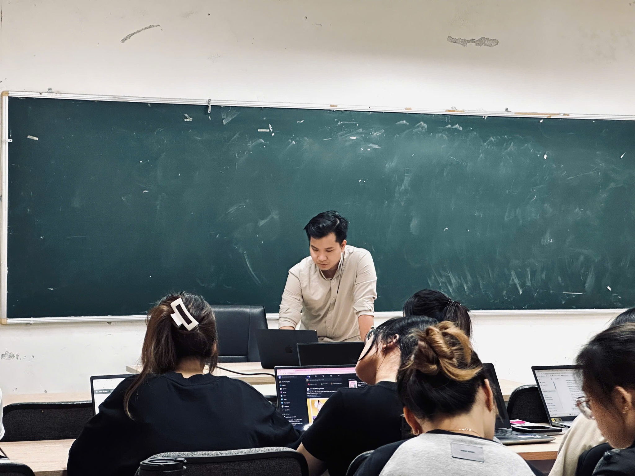 Trí Nguyễn tại Hội thảo Digital Marketing